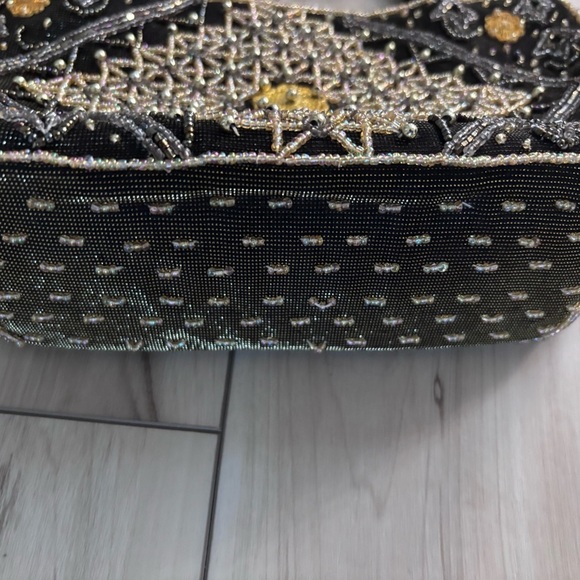 Elegant Black and Gold Beaded Handbag - Picture 6 of 6